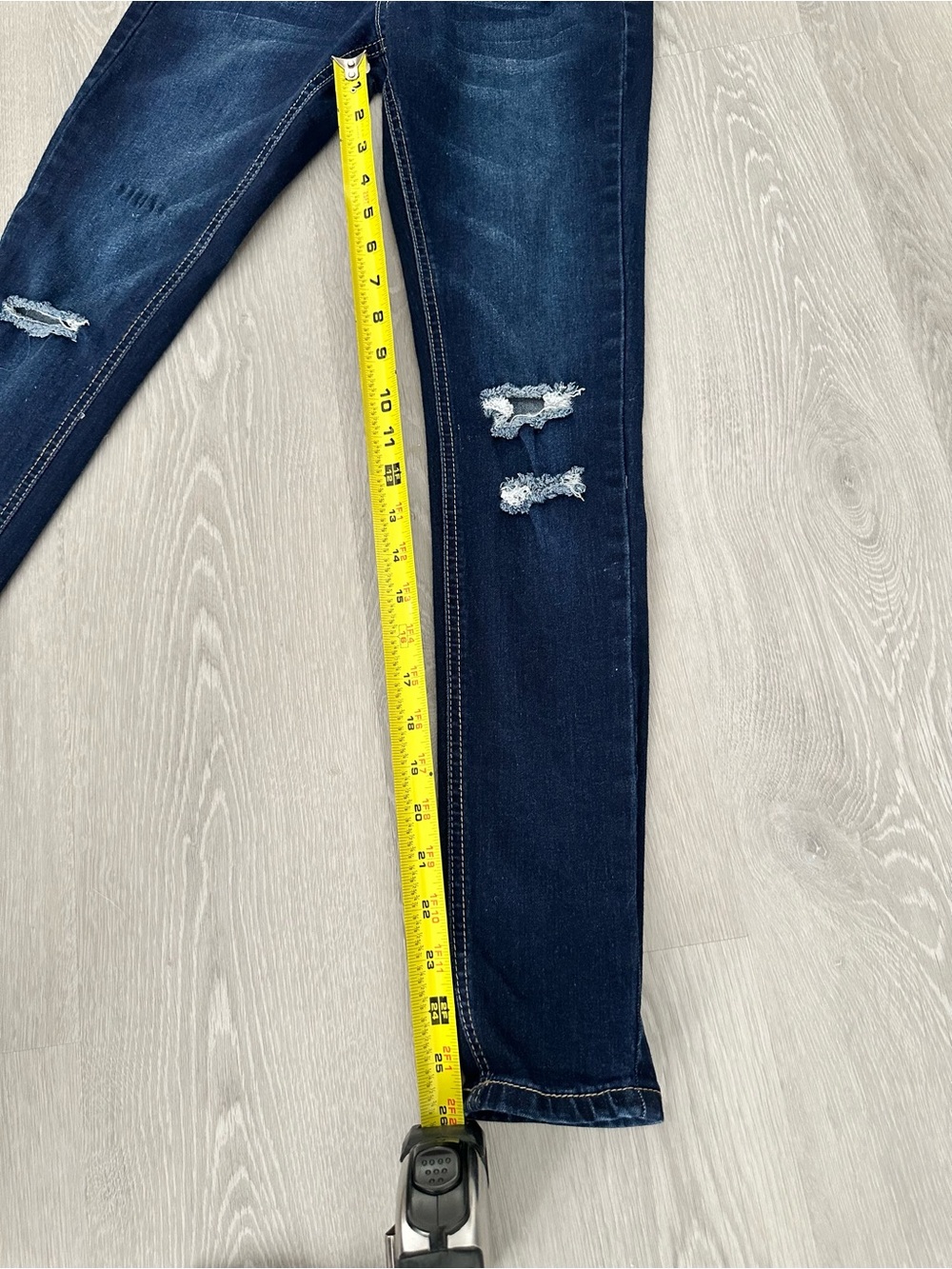 VIP Distressed Low Rise Skinny Jeans - Picture 7 of 7